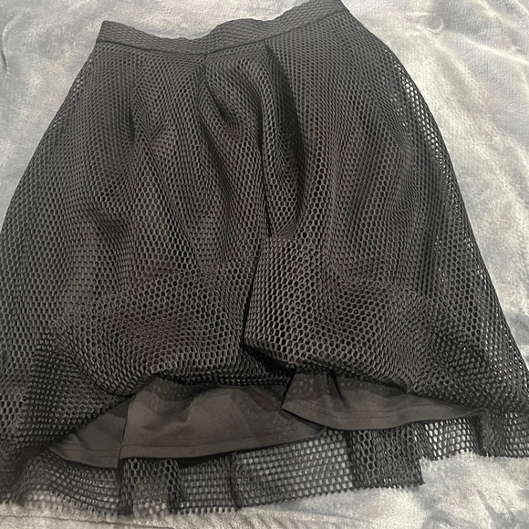 Forever 21 black skirt (high waisted, knee length style) - Picture 3 of 4